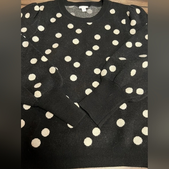 Lularoe Black & White Polka Dot Sweater - Picture 4 of 4
